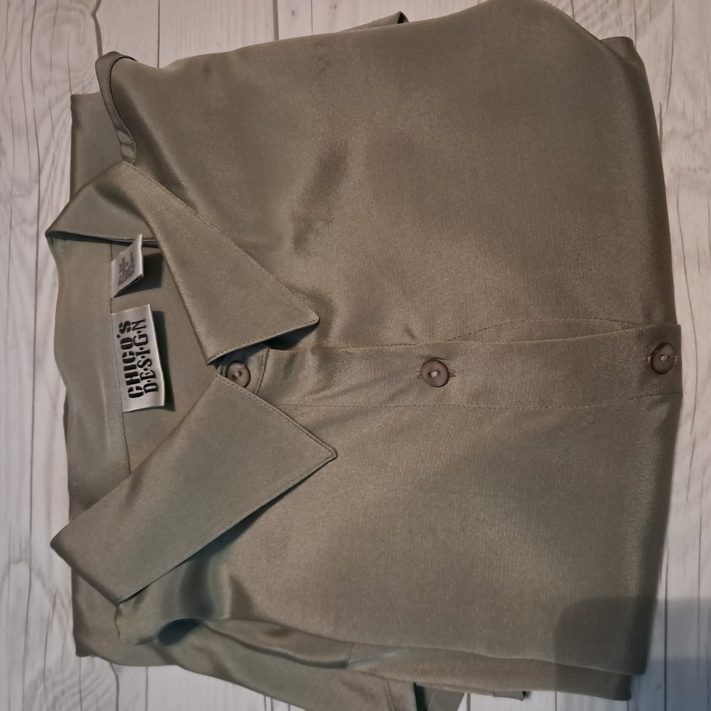 Chicos Olive Green Button-Up Shirt